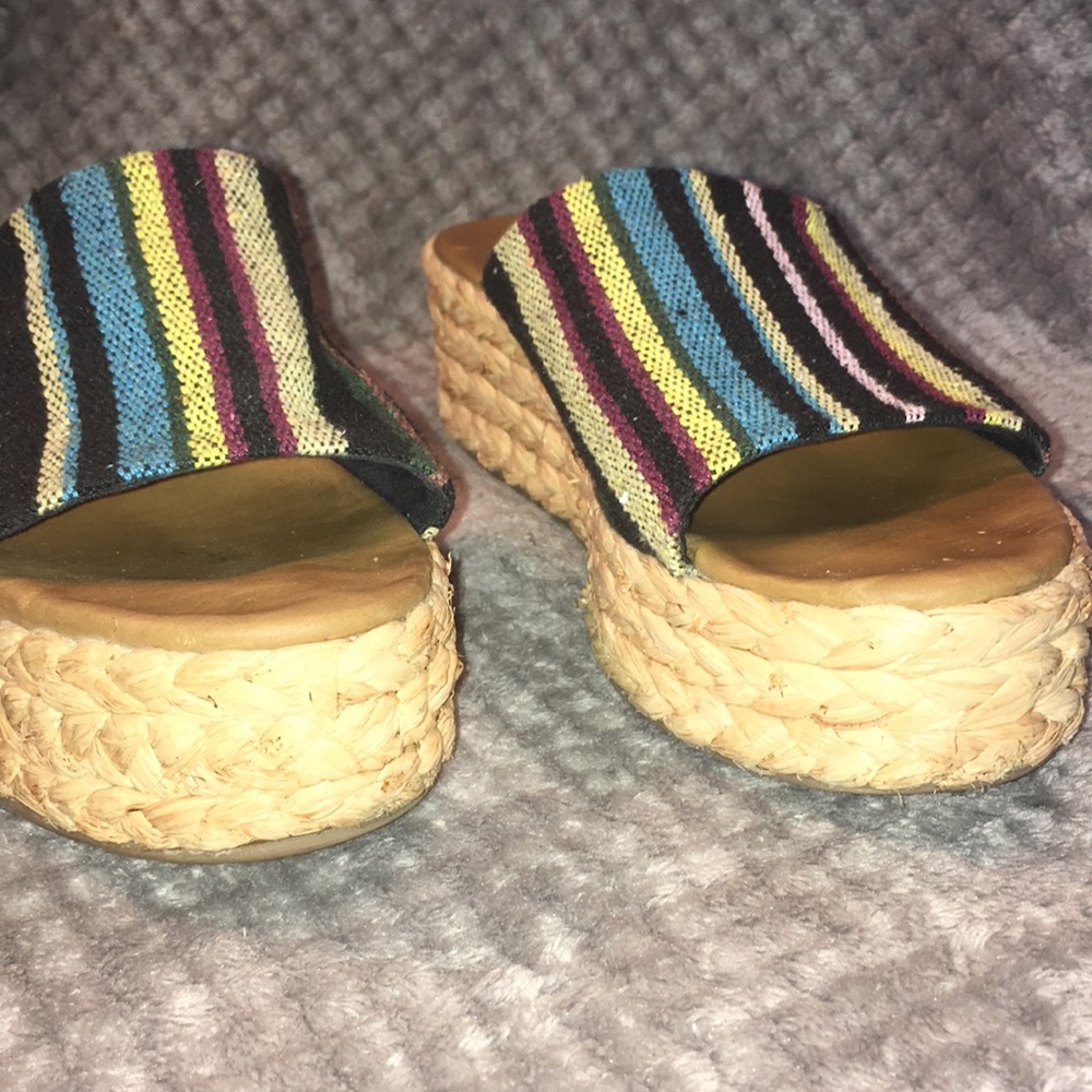 Coconuts Platform Slip Zarape Sandals - Picture 4 of 8